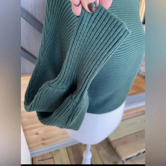 she and sky  sweater Large Green - Picture 7 of 16